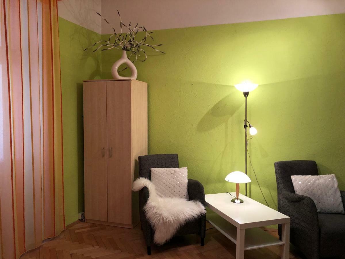 Apartman Orchidej U Vridla Karlovy Vary Bagian luar foto