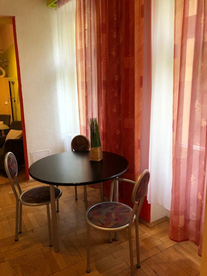 Apartman Orchidej U Vridla Apartment Karlovy Vary Bagian luar foto