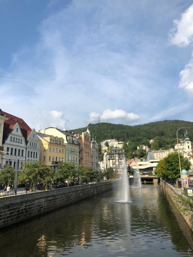 Apartman Orchidej U Vridla Karlovy Vary Bagian luar foto